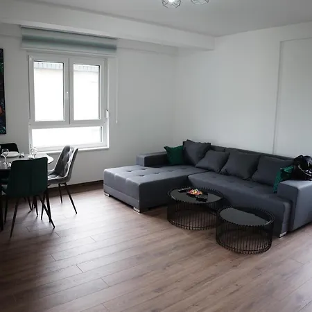 Apartament Royal *