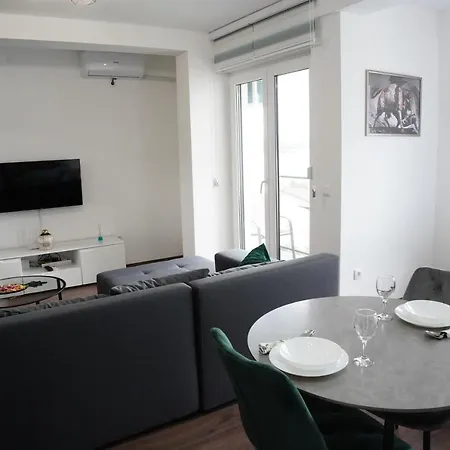 Apartament Royal Cladova