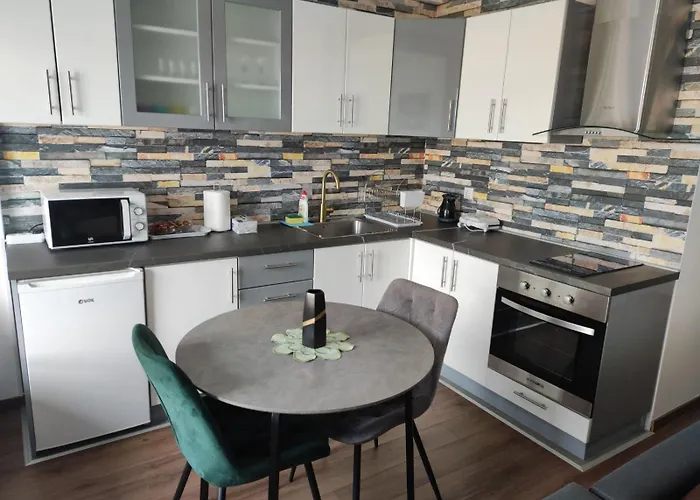 Royal Apartamento Kladovo